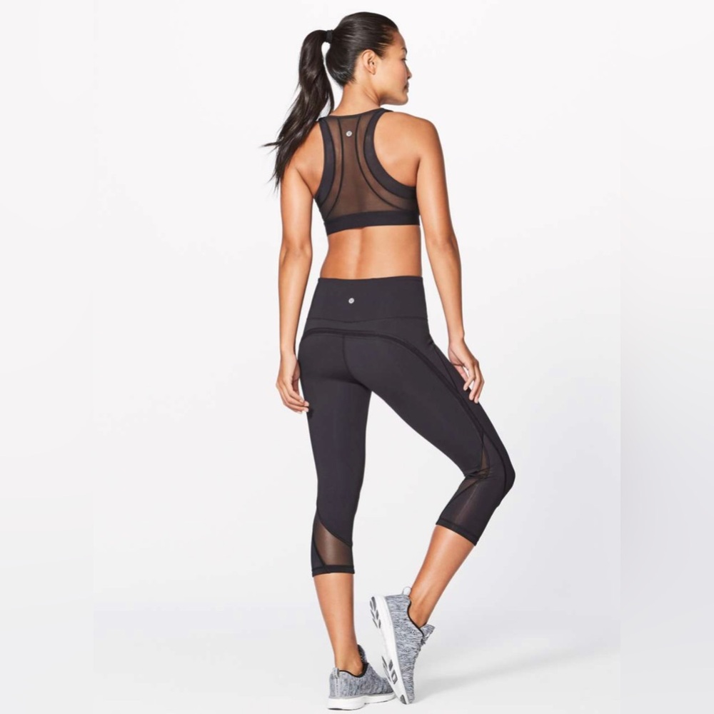 Lululemon Fresh In Mesh High Rise Crop Leggings (19") in Black